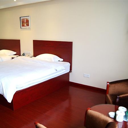 GreenTree Inn AnHui Wuhu Sanshan Development District Express Hotel Buitenkant foto