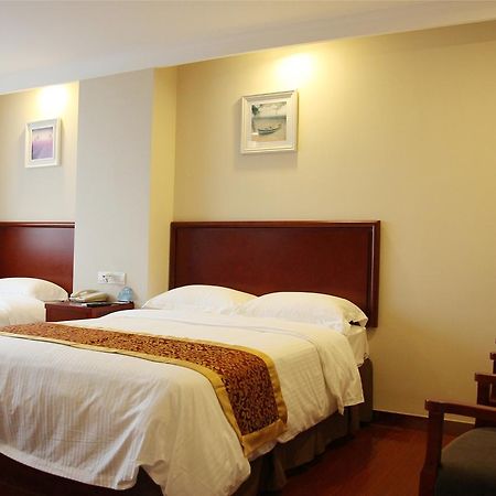 GreenTree Inn AnHui Wuhu Sanshan Development District Express Hotel Buitenkant foto