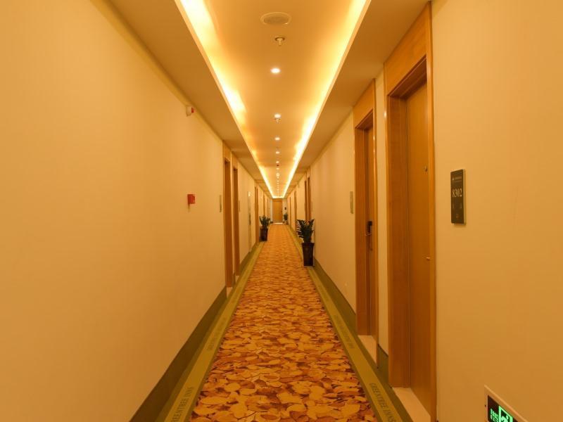 GreenTree Inn AnHui Wuhu Sanshan Development District Express Hotel Buitenkant foto