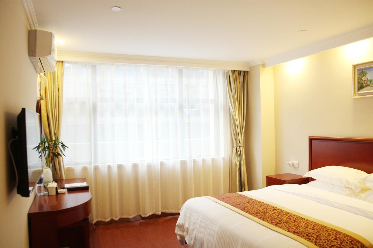 GreenTree Inn AnHui Wuhu Sanshan Development District Express Hotel Buitenkant foto