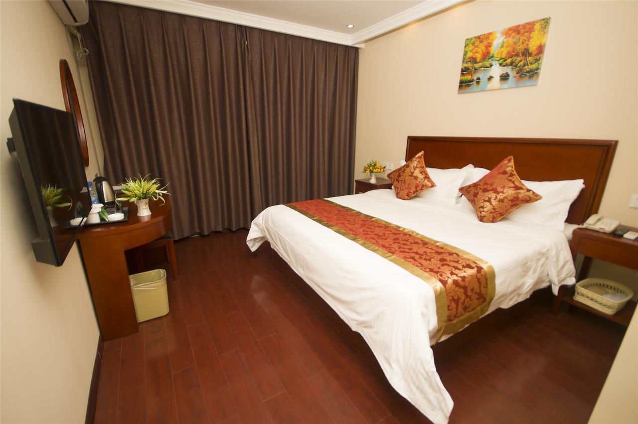 GreenTree Inn AnHui Wuhu Sanshan Development District Express Hotel Buitenkant foto